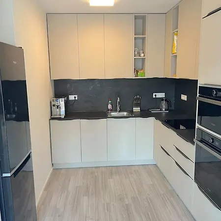Moderne V Senici Apartmán