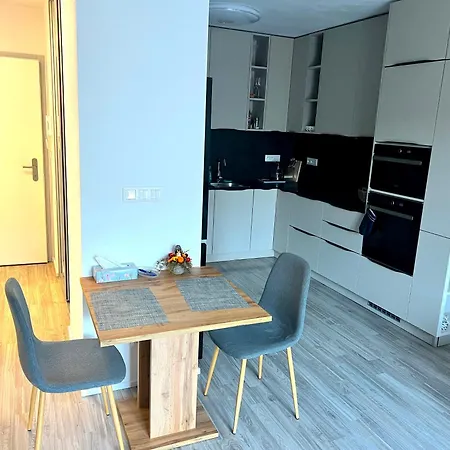 Moderne V Senici Апартаменты