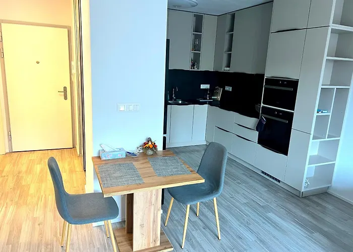 Moderne V Senici Apartament