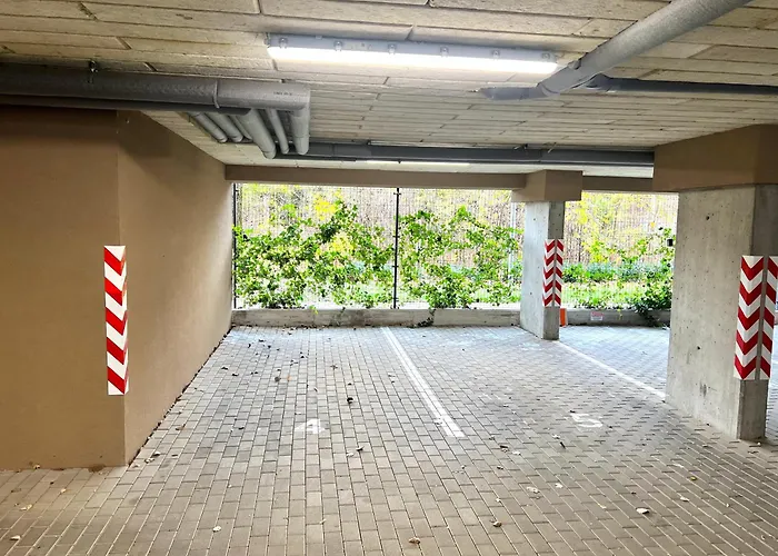 Moderne V Senici * Senica